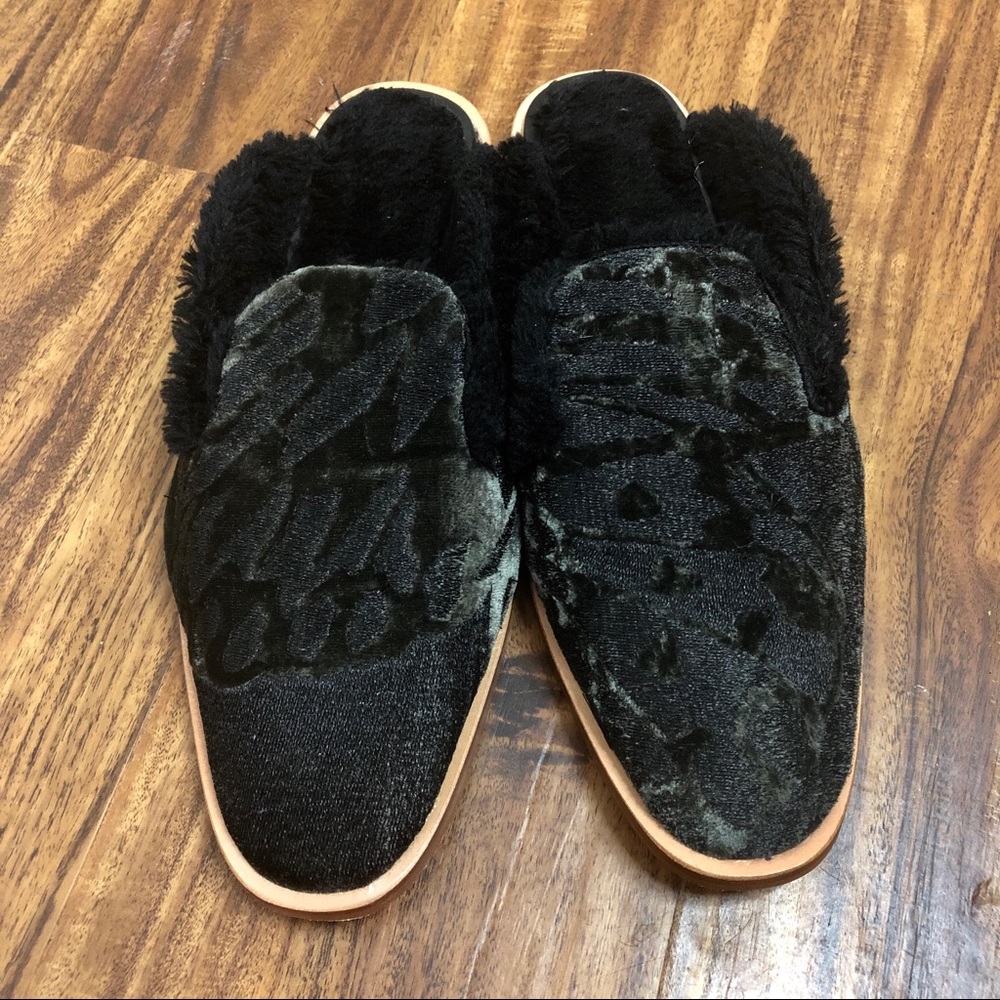 Free People | NWT Butterfly Effect Fuzzy Mules
